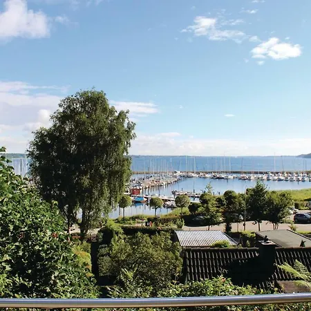 Dom wakacyjny Holiday With Sea View Ii Flensburg